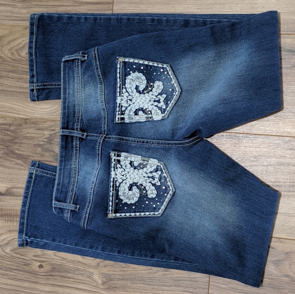 Est 1946 Classic Jeans (Size 2P) with Embroidery